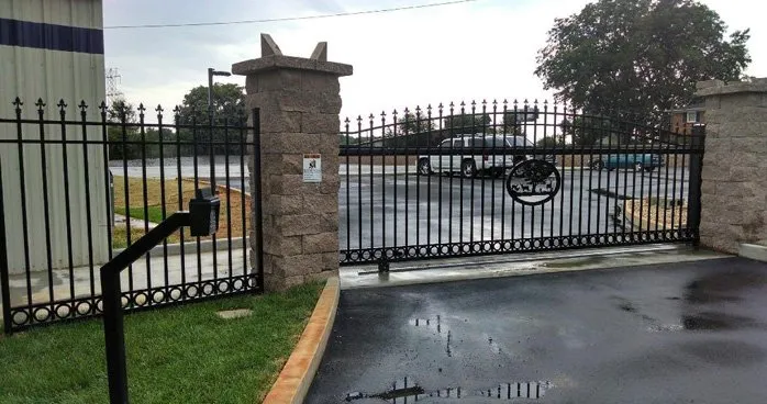 Custom lawn mowing service near you across Taylors, SC - Chris's Property Services