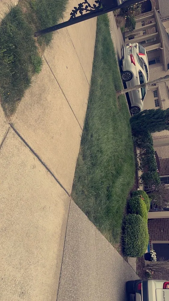 Reliable garden landscaping for residential properties in Lebanon, TN by Christensen’s Lawncare