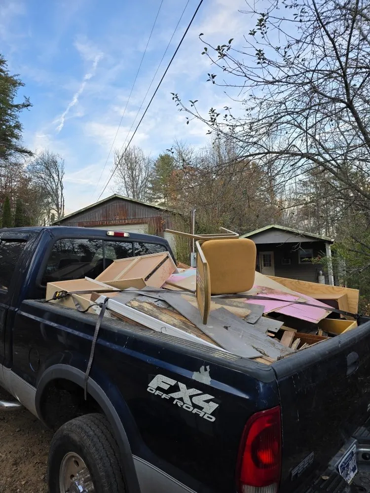 Custom lawn care service experts serving Franklin, NC - Christian Junk Removal & Hauling