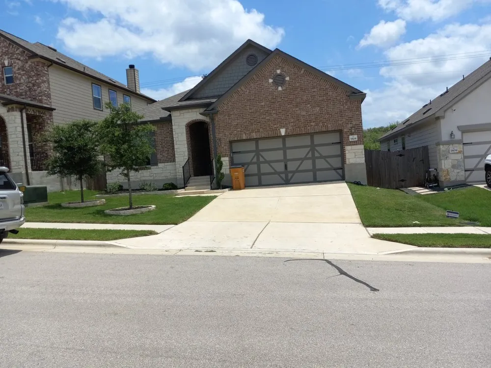 Top-rated yard cleanup service in Austin, TX - Christian Lawncare