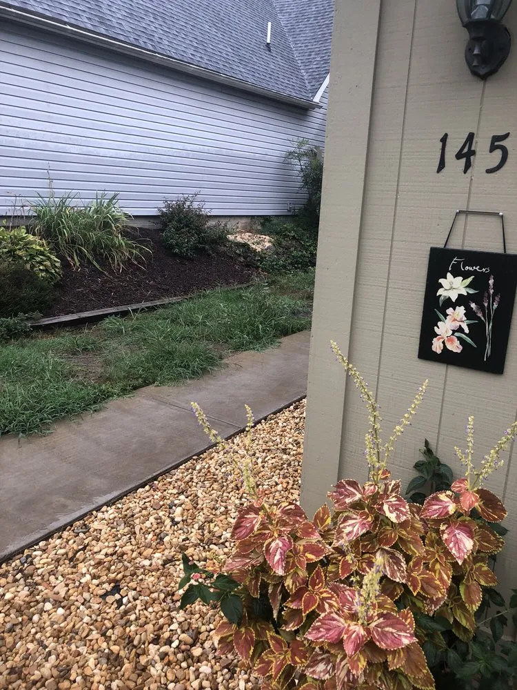 Reliable landscaping services in Charlottesville, VA - Christian's Lawn Care