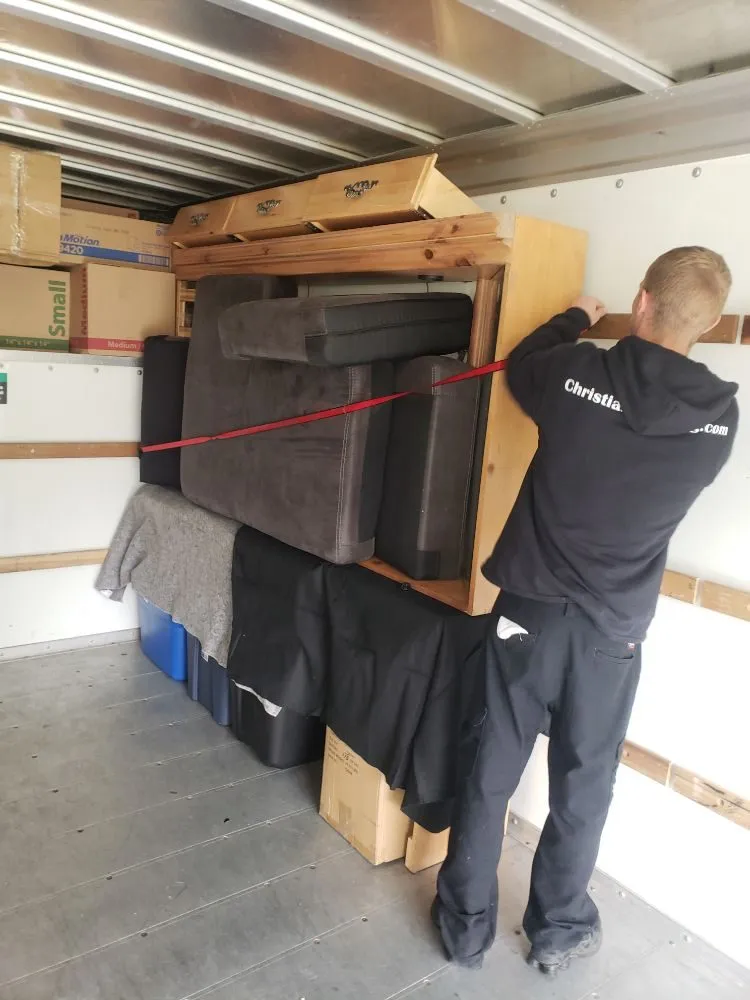 Custom garden landscaping in Columbus, OH by Christian's Moving and Landscaping