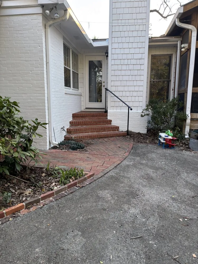 Trusted garden landscaping with custom design across Birmingham, AL - Christian’s Pressure Washing and Lawn Maintenance