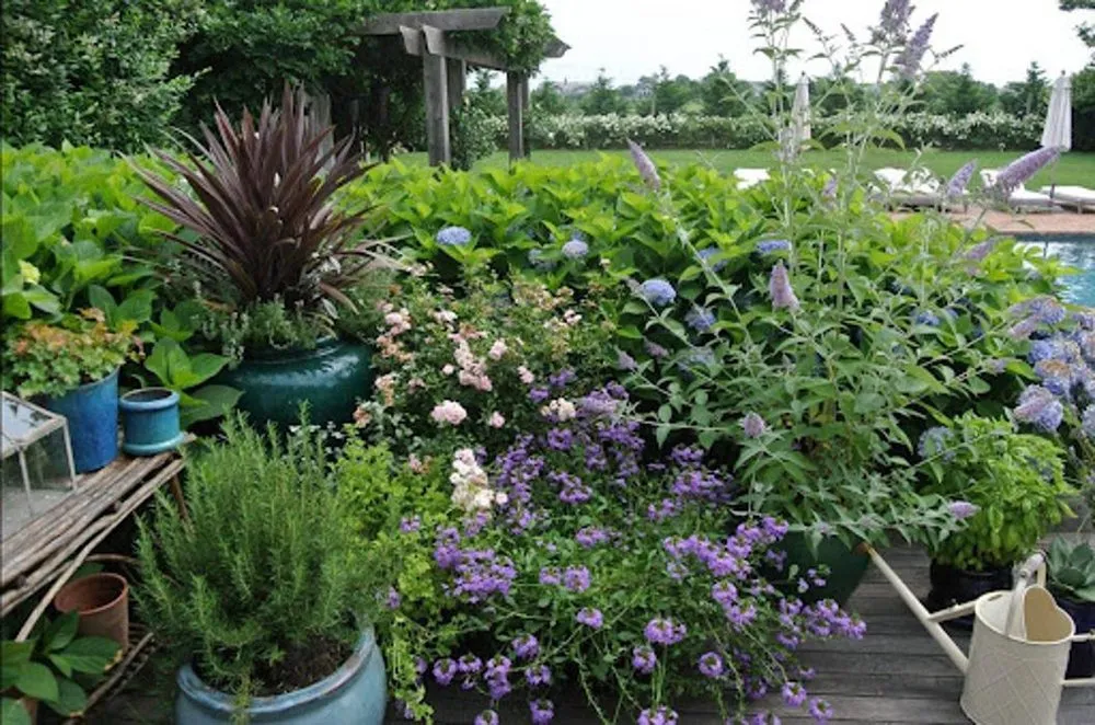Reliable landscaping services experts serving Southold, NY - Christine Harmon Gardens