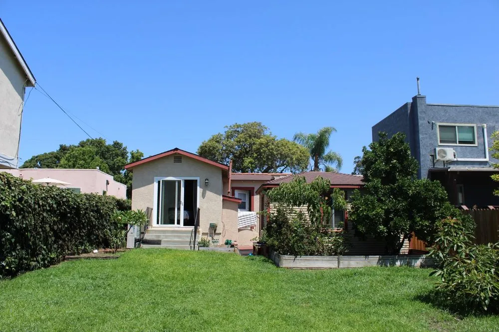 Trusted lawn mowing service experts serving Long Beach, CA - Christine Nakov