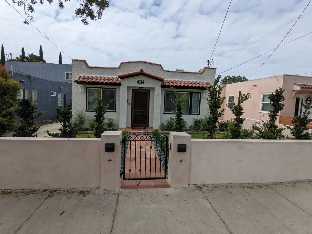 Custom landscape design with custom design in Long Beach, CA by Christine Nakov