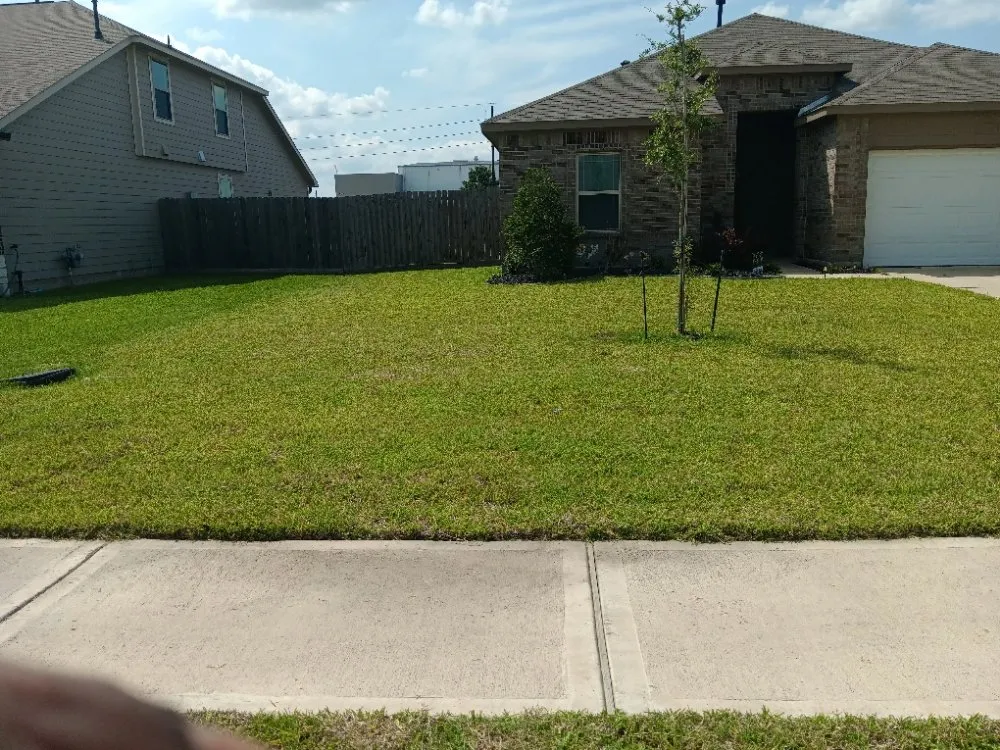 Reliable residential landscaping experts serving Katy, TX - Christopher Lawn Service