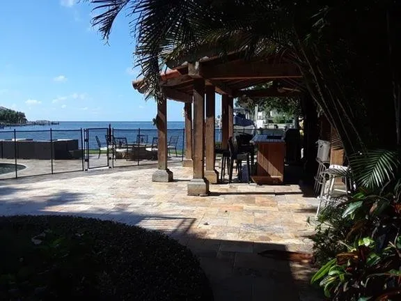 Affordable garden landscaping experts serving New Port Richey, FL - Christopher Ray Dickerson Lawn Care