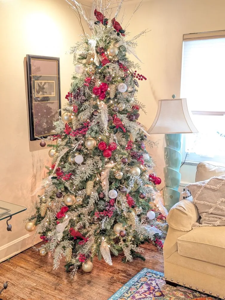 Custom yard maintenance near you in Pittsburgh, PA by Christophers Creations PGH