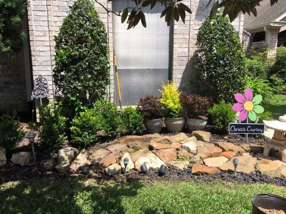 Reliable lawn mowing service in Houston, TX by Christo's Courtesy Lawn and Landscape Services