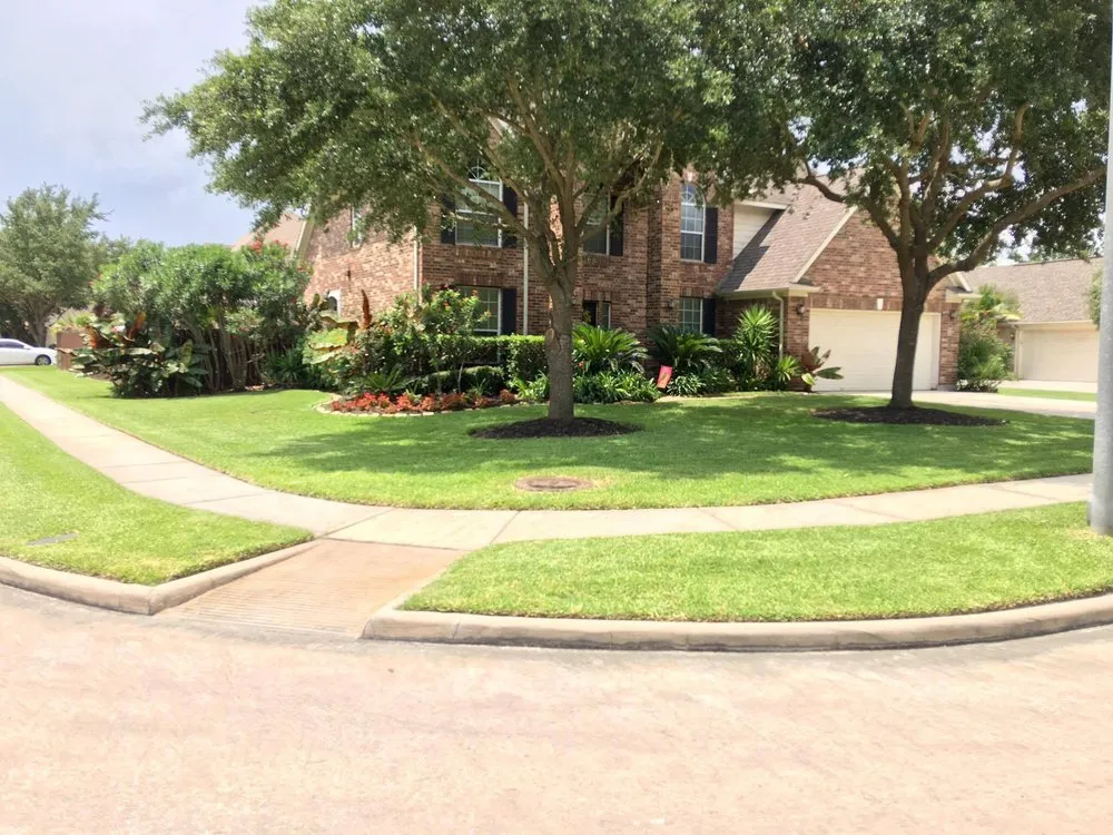 Affordable garden landscaping for outdoor upgrades across Houston, TX - Christo's Courtesy Lawn and Landscape Services