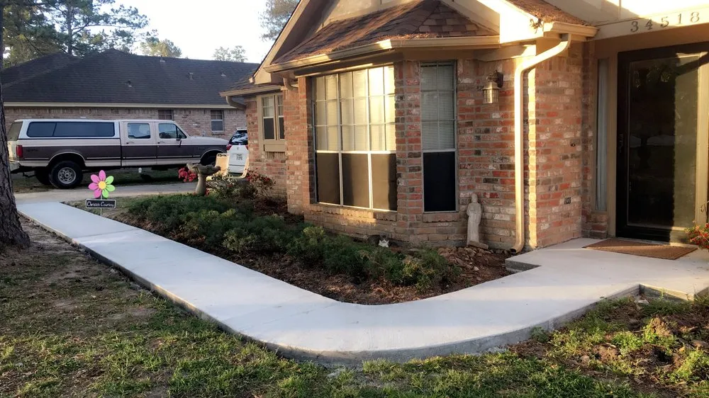 Top-rated landscape design in Houston, TX by Christo's Courtesy Lawn and Landscape Services