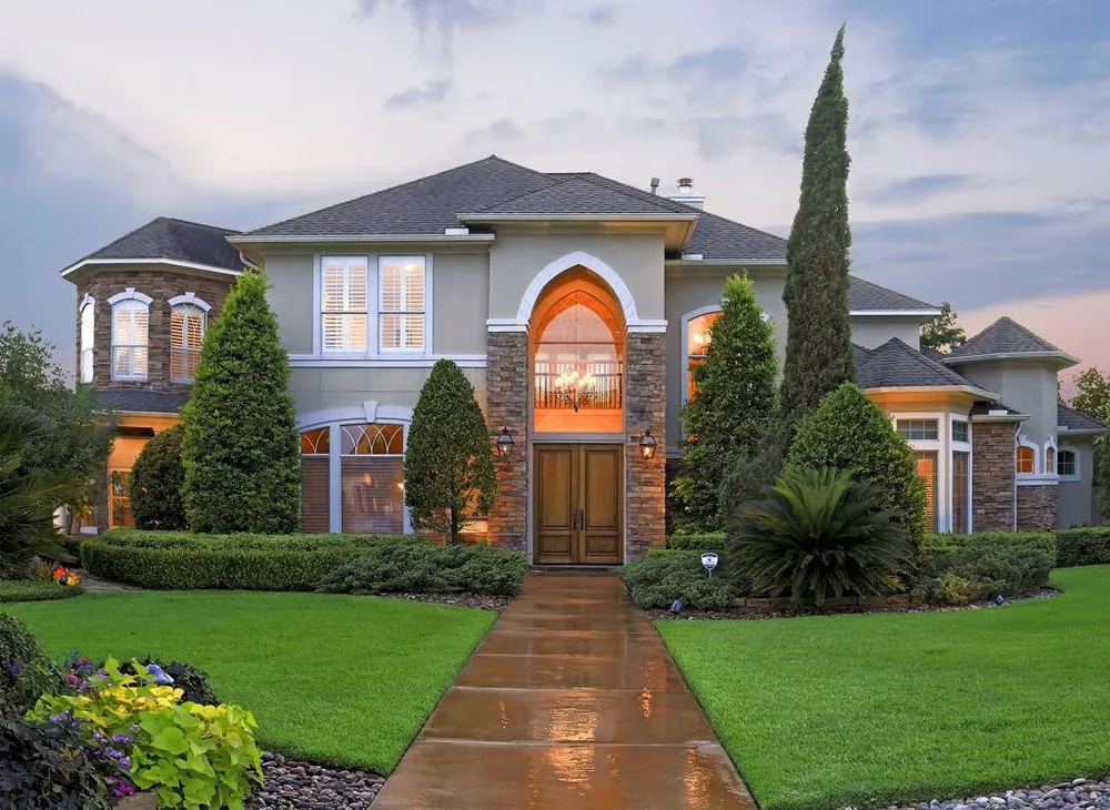 Professional residential landscaping near you across Houston, TX - Christo's Courtesy Lawn and Landscape Services