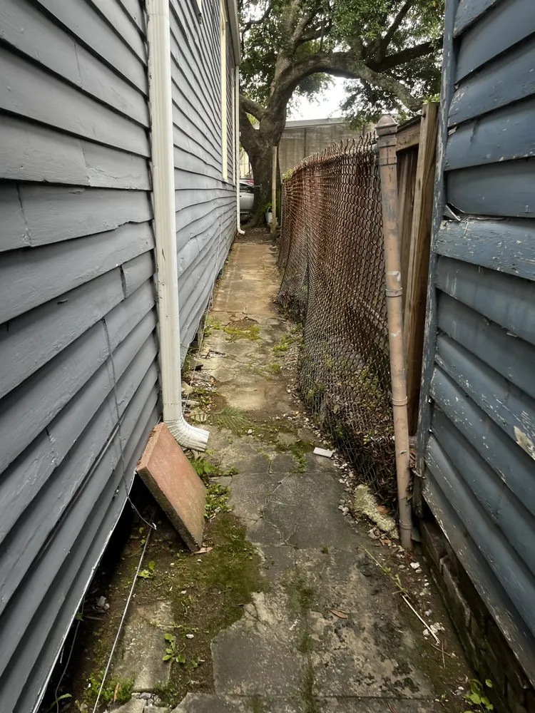 Reliable yard maintenance experts serving River Ridge, LA - Christ’s creations lawn care services