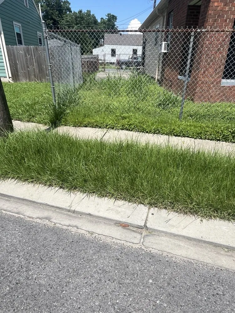 Local landscape design in River Ridge, LA - Christ’s creations lawn care services