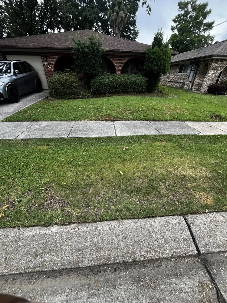 Top-rated lawn mowing service for beautiful yards across River Ridge, LA - Christ’s creations lawn care services