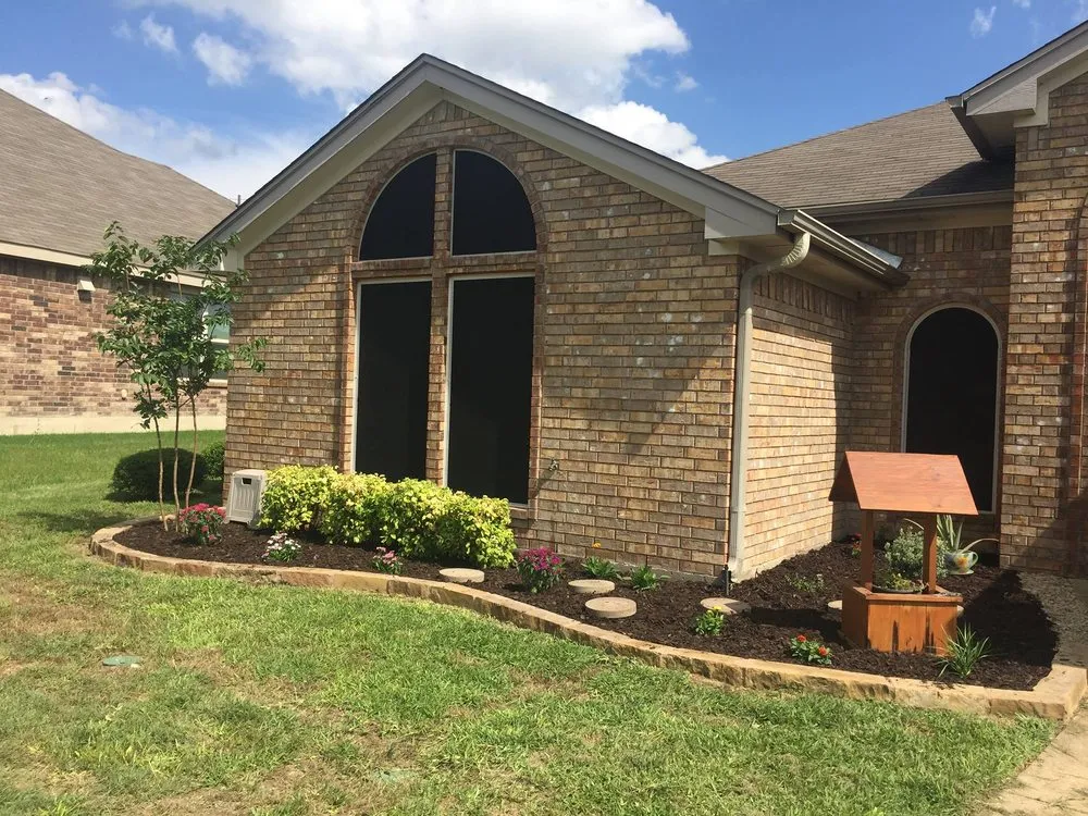 Custom lawn mowing service experts serving Belton, TX - Christy Lawn Care Services