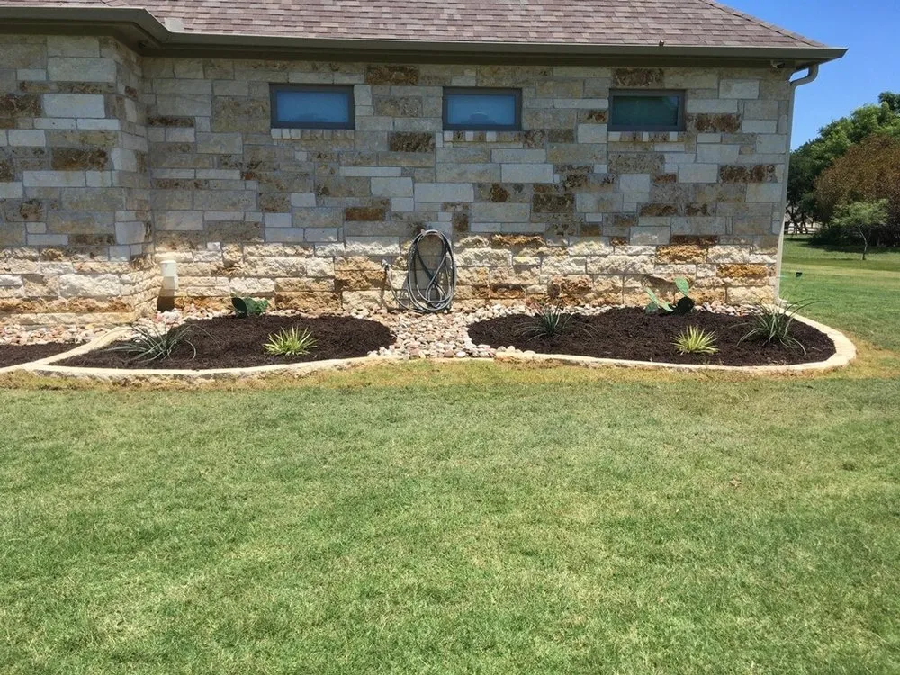 Reliable garden landscaping for outdoor upgrades in Belton, TX by Christy Lawn Care Services