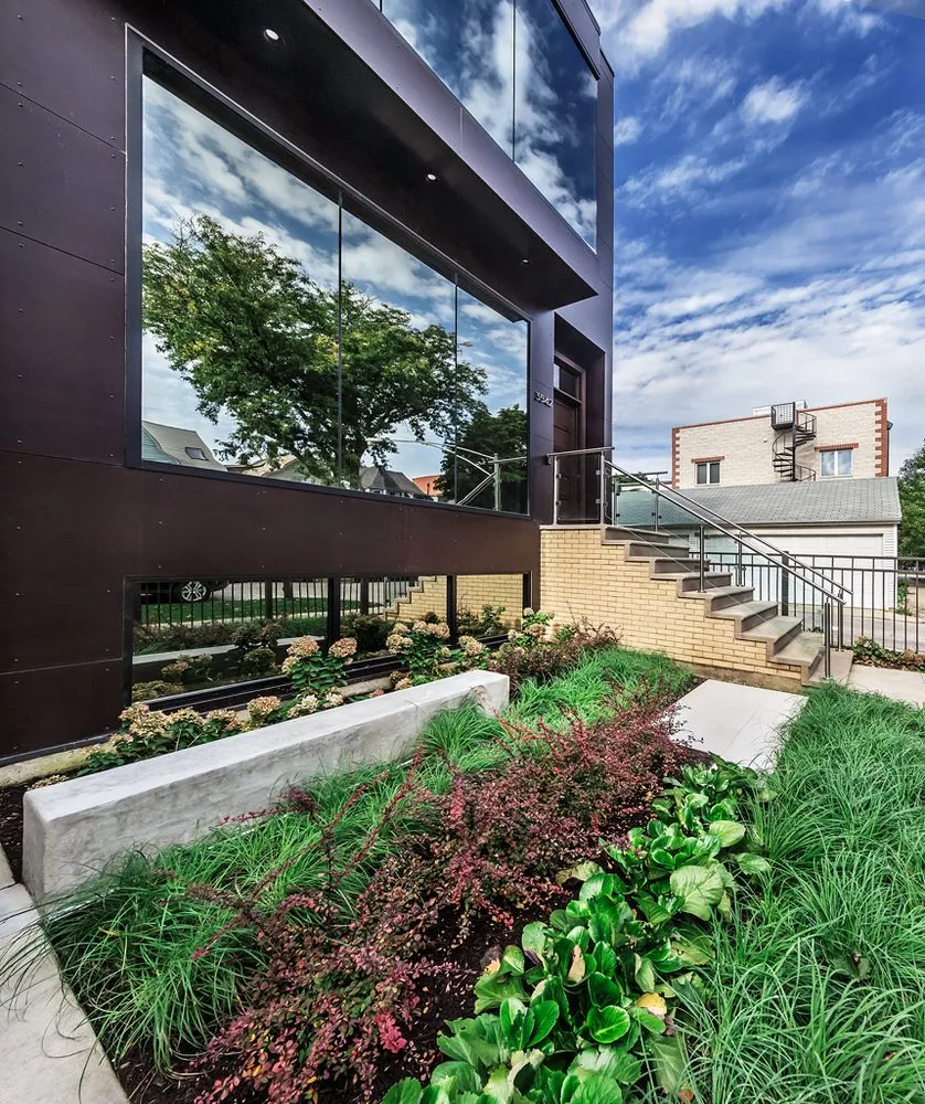 Affordable landscaping services in Chicago, IL - Christy Webber Landscapes