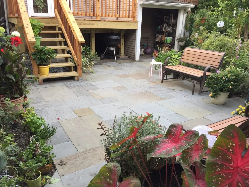 Trusted yard maintenance experts serving Chicago, IL - Christy Webber Landscapes