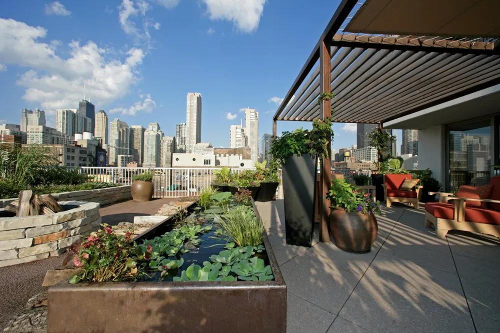 Reliable landscaping services experts serving Chicago, IL - Christy Webber Landscapes