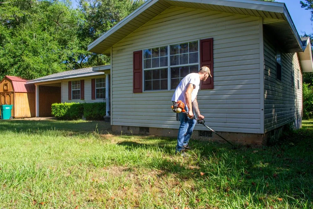 Trusted lawn care service in Marianna, FL by Chrome Landscape