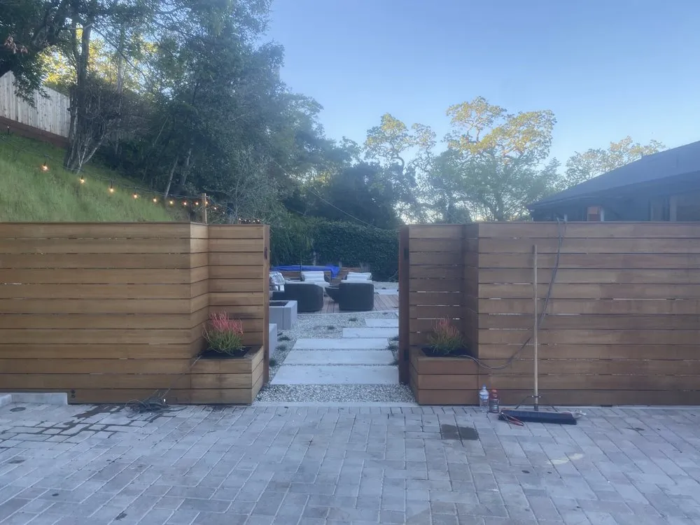 Reliable yard maintenance in Charleston, SC by CHS Contracting