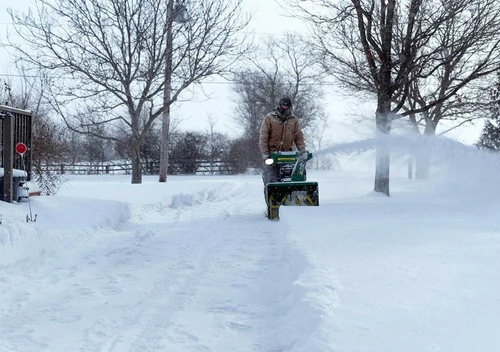 Local residential landscaping experts serving West Chicago, IL - Chuck Strayve Landscaping