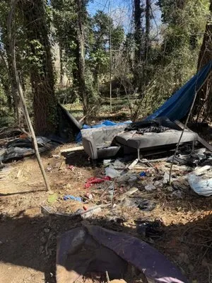 Chucks All In One Brand Logo