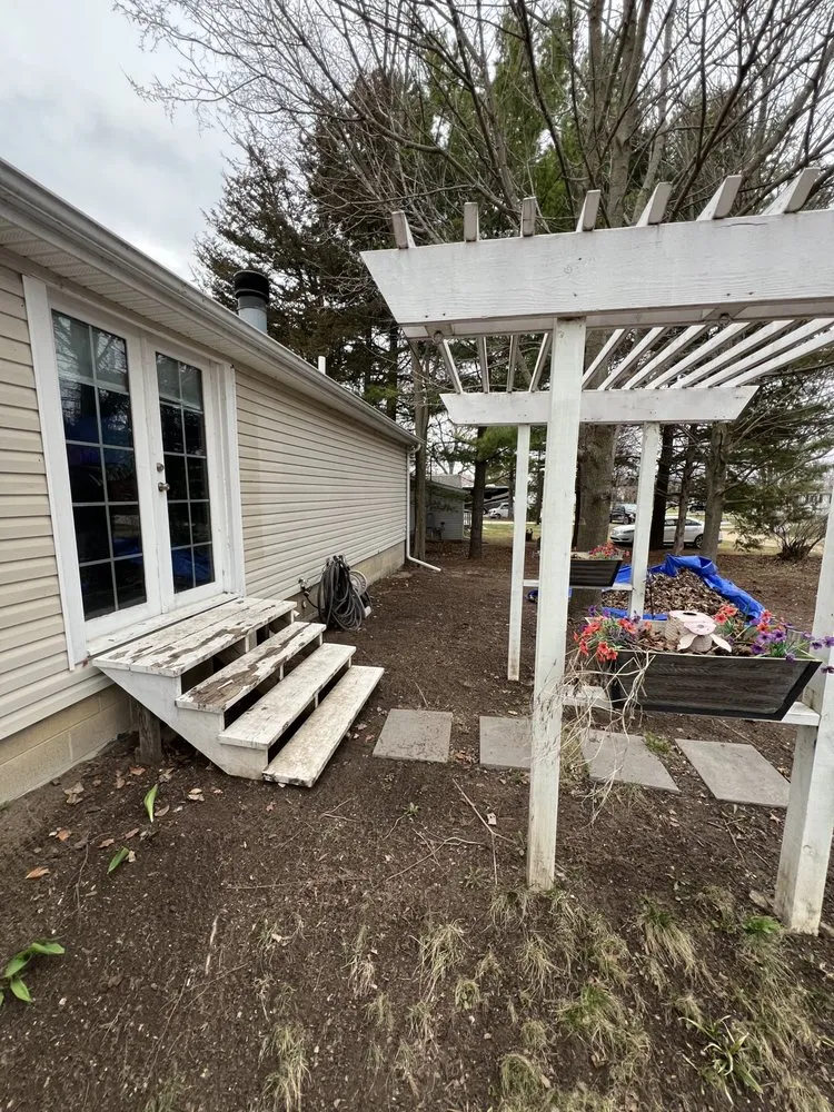 Trusted landscaping services experts serving Holly, MI - Chuck’s Cuts