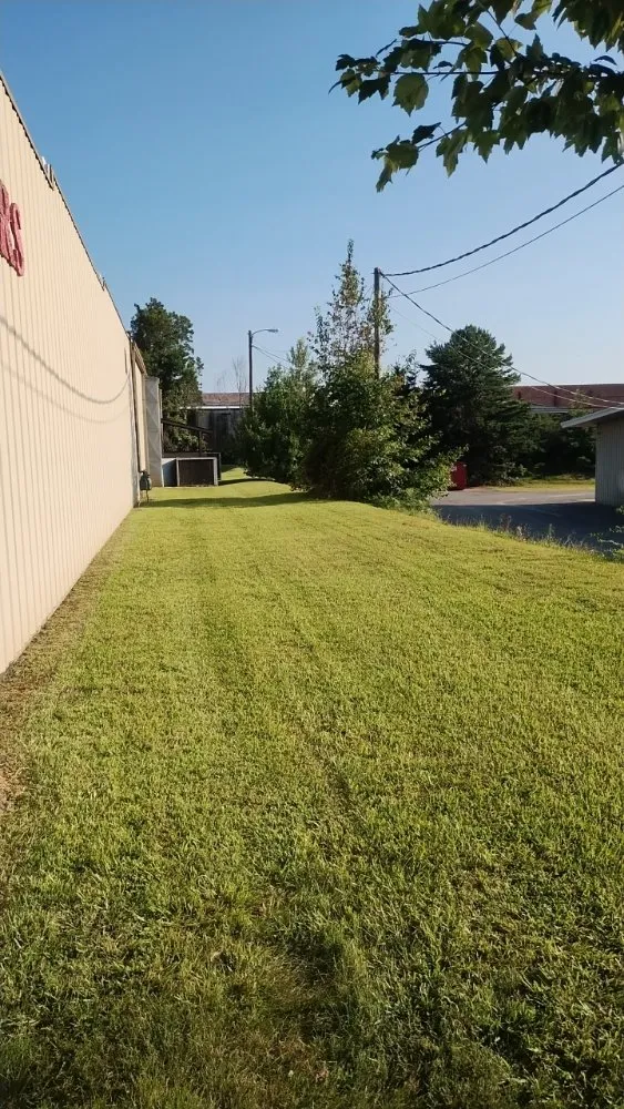 Top-rated garden landscaping in Kings Mountain, NC - Chuck's Cuts Lawn Care