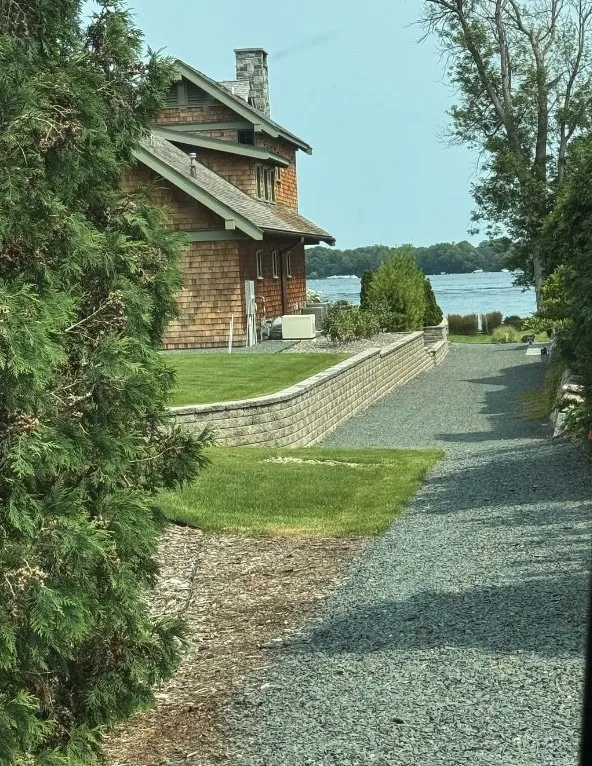 Affordable yard maintenance experts serving Prior lake, MN - Chucks Landscaping And Company