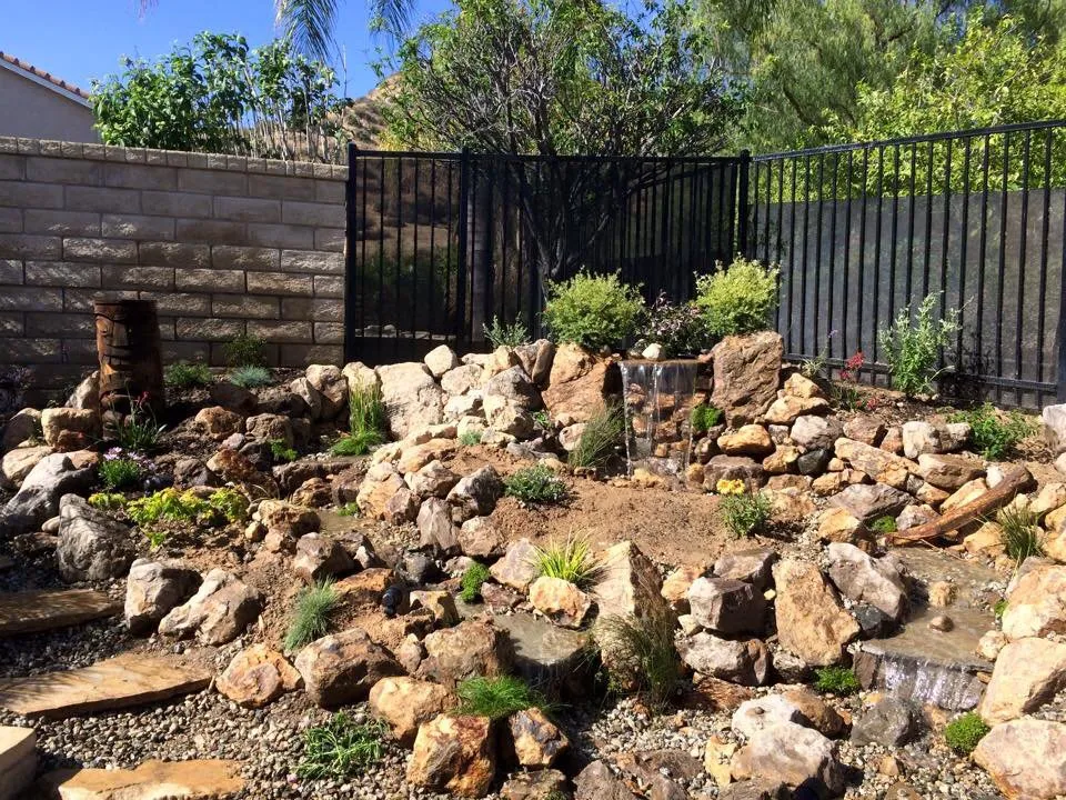 Expert outdoor landscaping in Los Angeles, CA - Chuck's Landscaping
