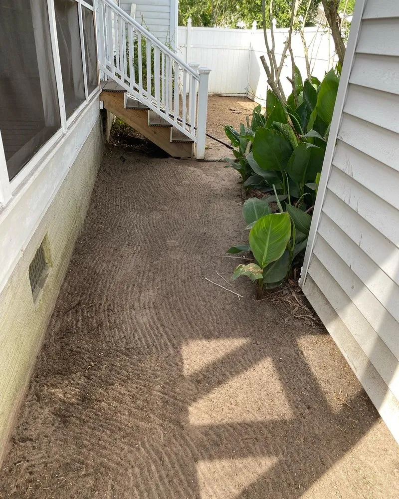 Custom landscaping services for residential properties in Charleston, SC by ChuckTown Landscaping