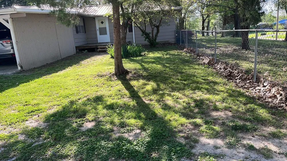 Custom lawn mowing service in McKenzie, TN by Chunns Lawn Care