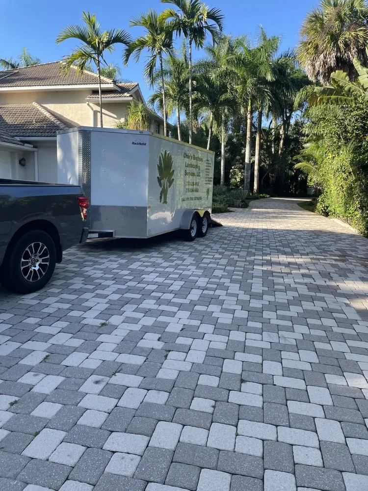 Custom yard cleanup service in Stuart, FL by Chuns Brothers Landscaping