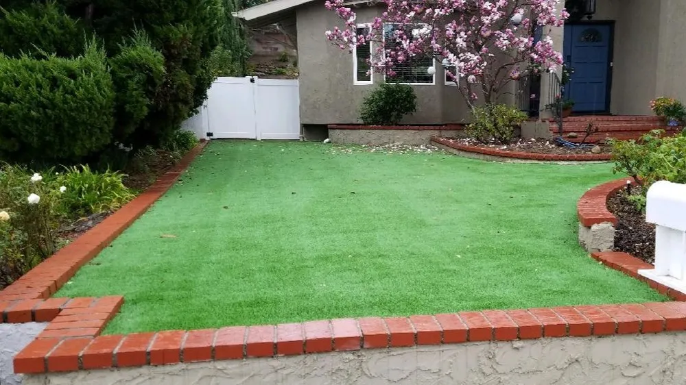 Professional landscaping services experts serving Simi Valley, CA - Churape Landscape