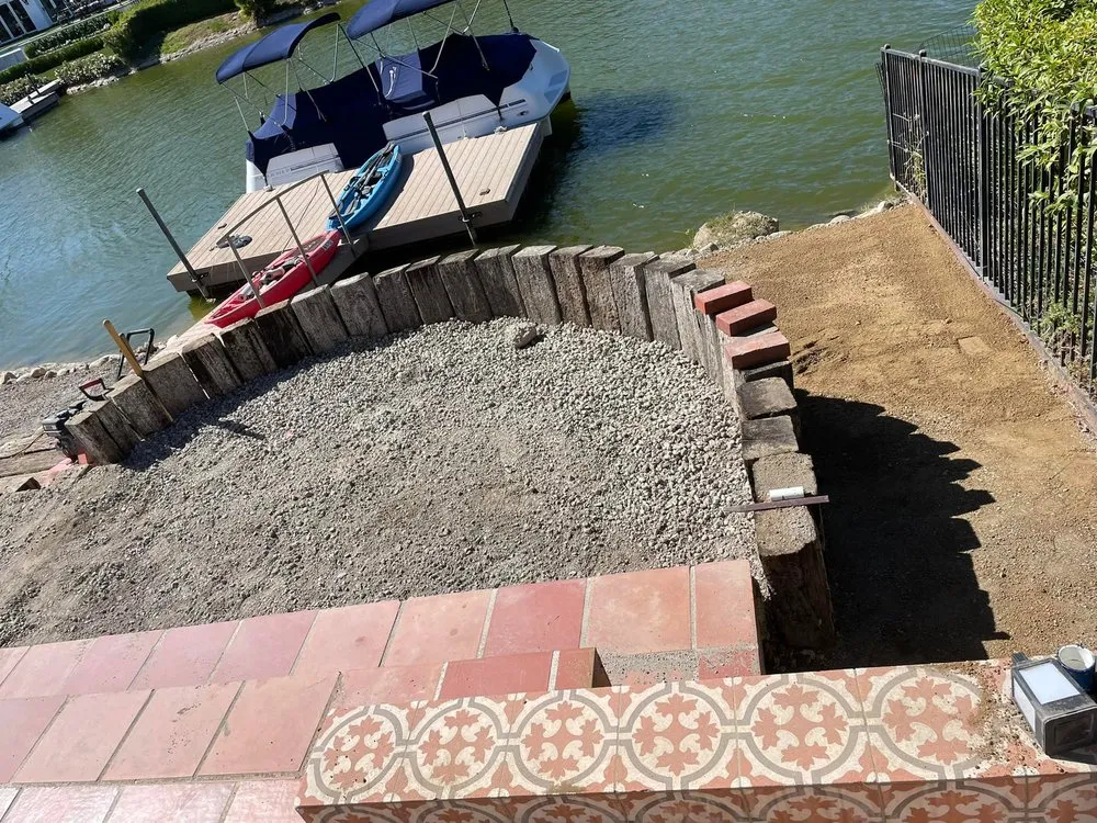 Custom residential landscaping near you in Los Angeles, CA by Chuy’s Gardening Services