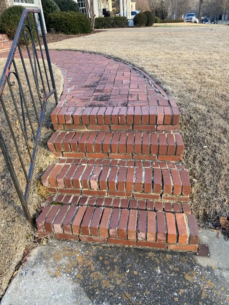 Expert lawn care service in Vance, AL by Chuy’s Hardscape