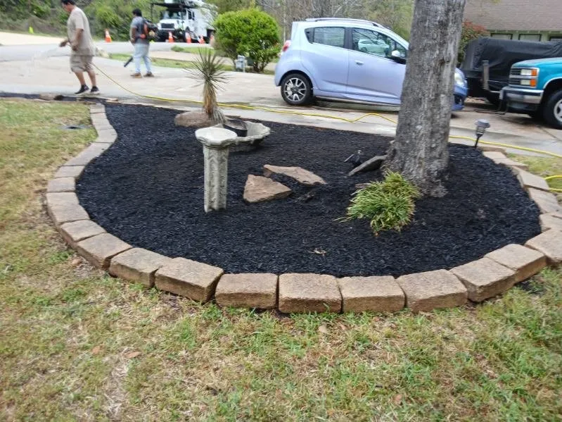 Top-rated lawn mowing service in Conroe, TX by Chuys Lawn Service