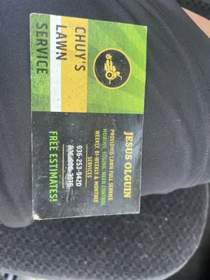 Chuys Lawn Service Logo