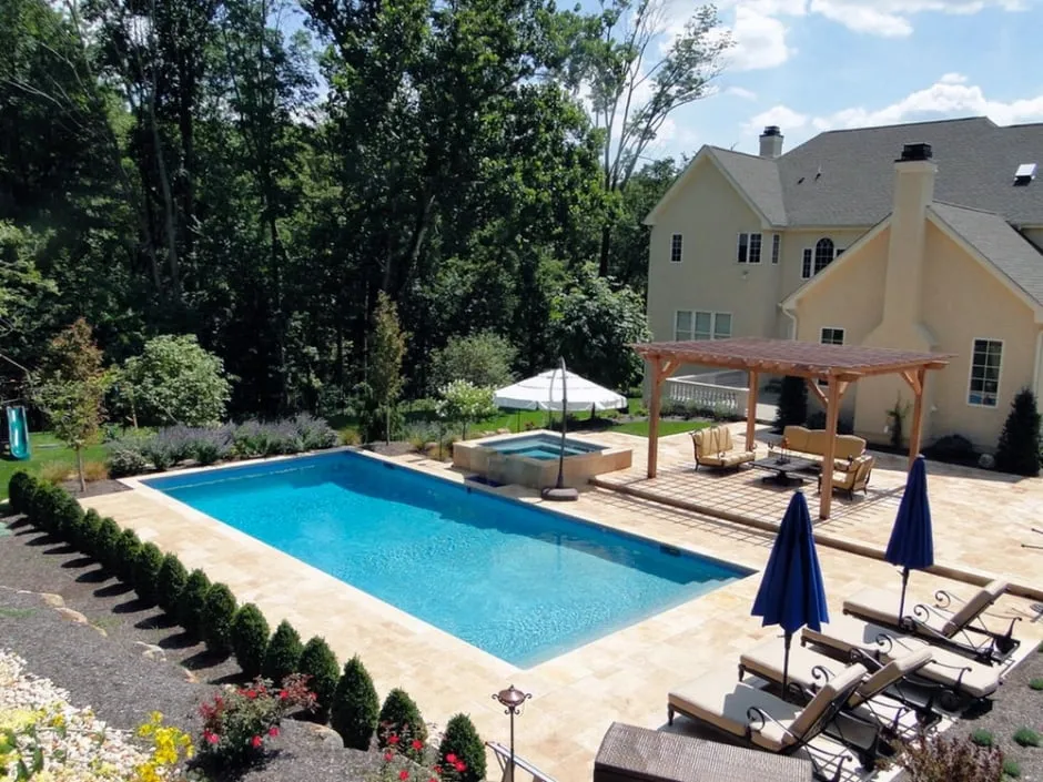 Reliable yard maintenance with custom design in Garnet Valley, PA by Cider Mill Landscapes