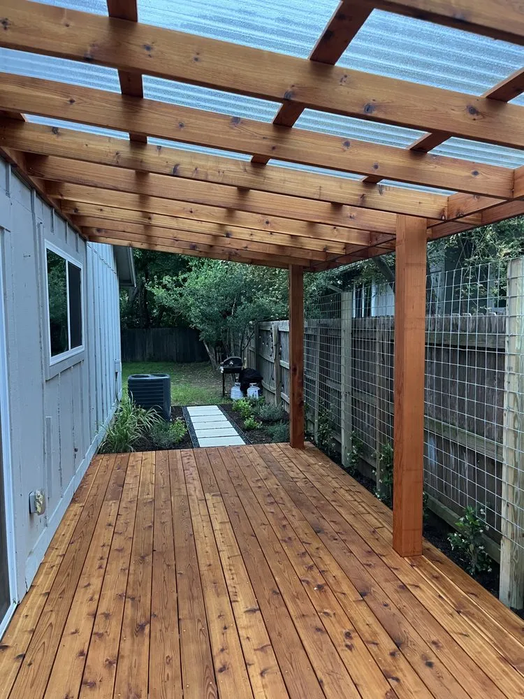 Top-rated outdoor landscaping in Austin, TX by Cielos Lawn Service