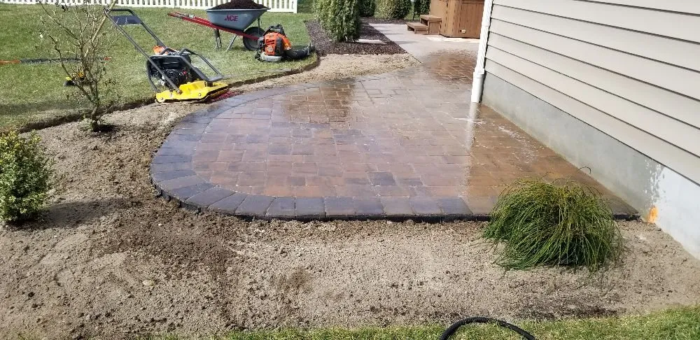 Affordable landscape design in Millsboro, DE by Cifuentes Landscaping LLC