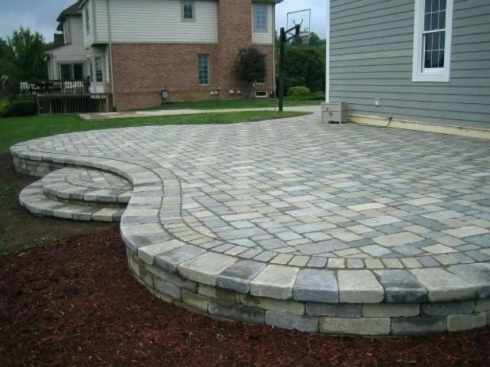 Custom yard maintenance for year-round maintenance in Millsboro, DE by Cifuentes Landscaping LLC