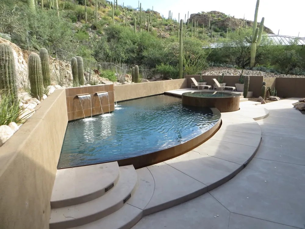 Local lawn mowing service experts serving Tucson, AZ - Cimarron Circle Construction