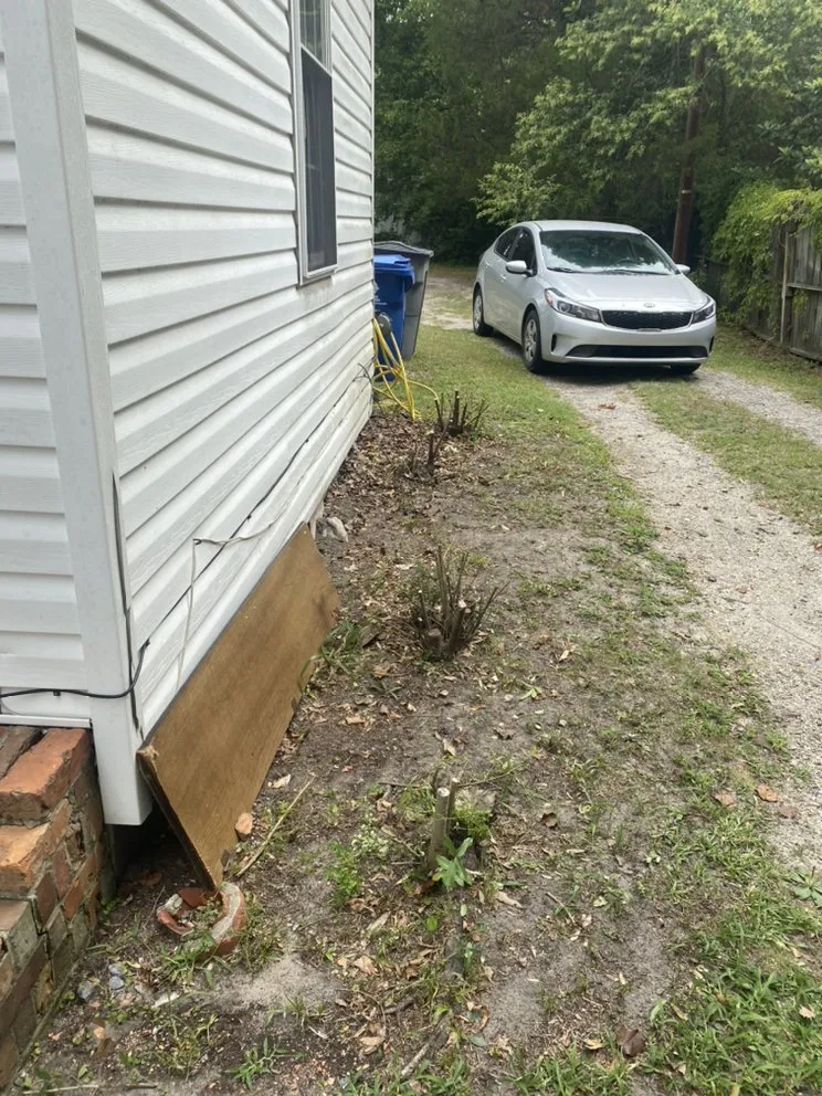 Reliable lawn care service in Selma, NC by Cincere Lawn Care Services