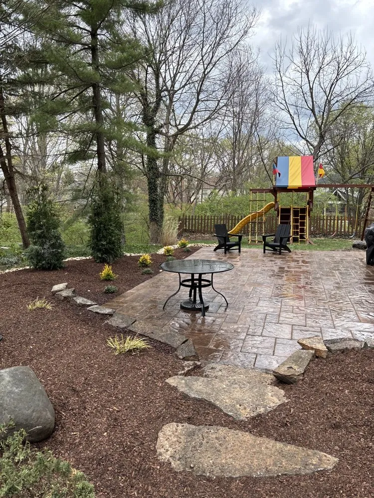 Custom yard cleanup service in Dry Run, OH - Cincinnati Landscaping