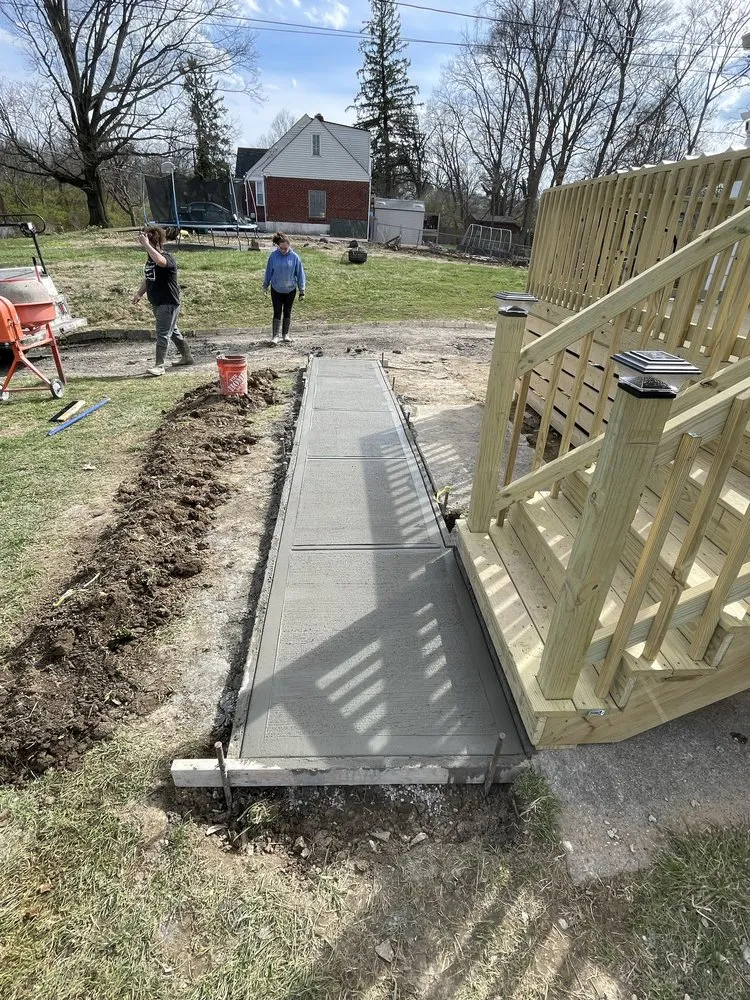 Custom yard cleanup service in Day Heights, OH by Cincinnati Outdoor Creations