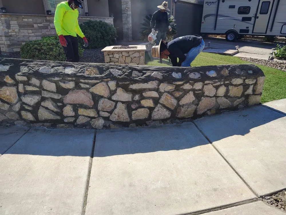 Expert lawn mowing service for year-round maintenance in El Paso, TX by Cinco Mosquetero